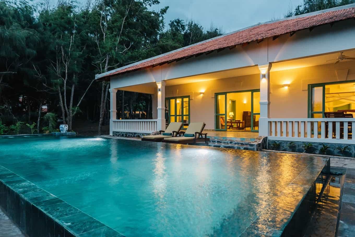 Pool villa 4